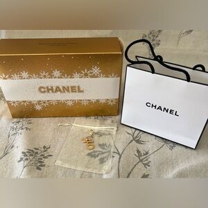 Chanel 5 Holiday Charm with gift bag and box